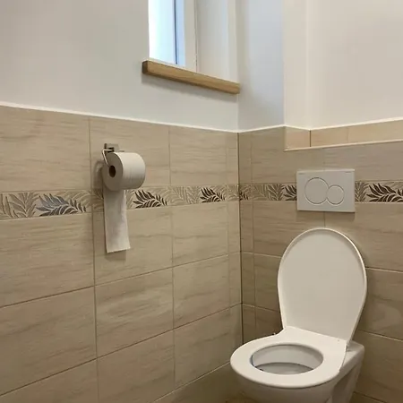 Alliss Apartmán *