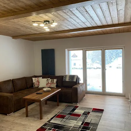 Alliss Apartment